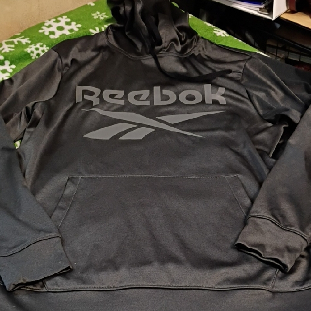 Reebok Charcoal Gray Pullover